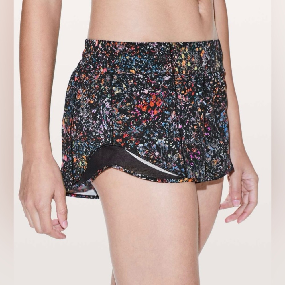 Lululemon Hotty Hot Short Il 8